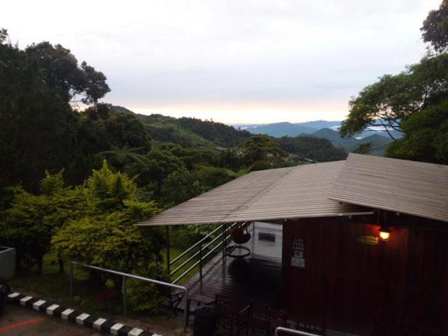 J Residence Kampong Kundassan Buitenkant foto