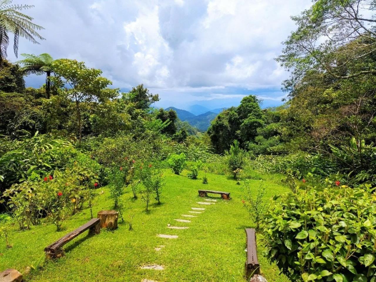 J Residence Kampong Kundassan Buitenkant foto