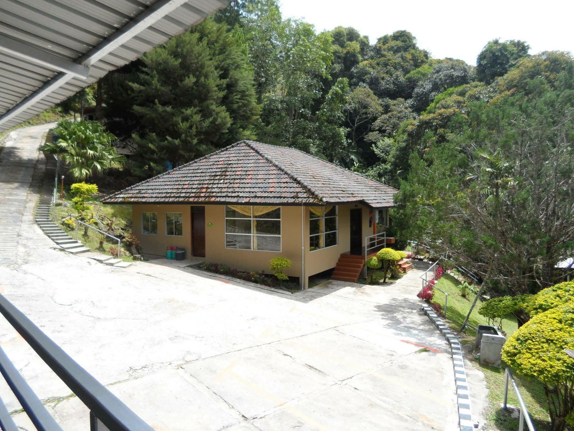 J Residence Kampong Kundassan Buitenkant foto